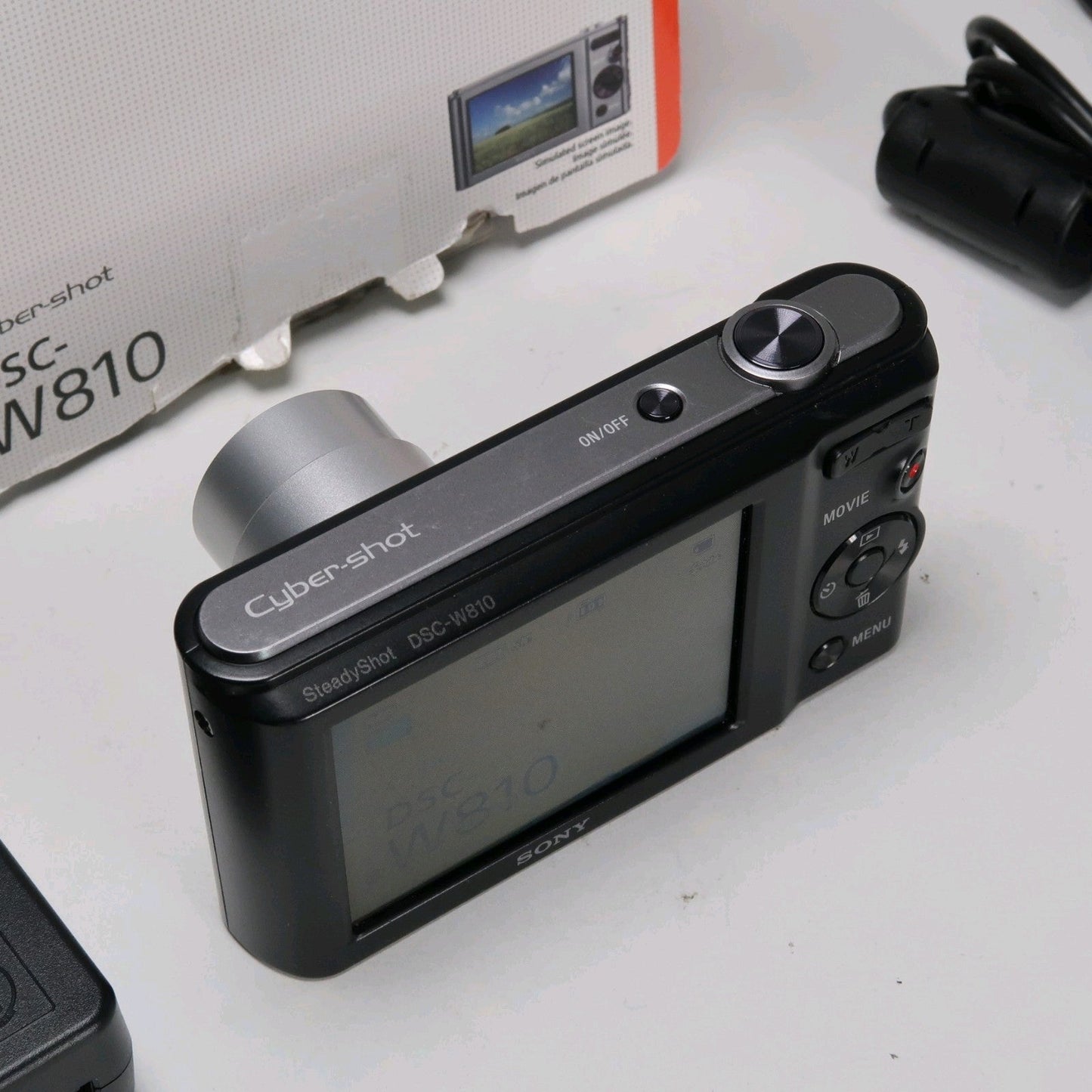 Bundle Digital Camera – Canon IXUS 185 + Sony Cyber-shot DSC-W810