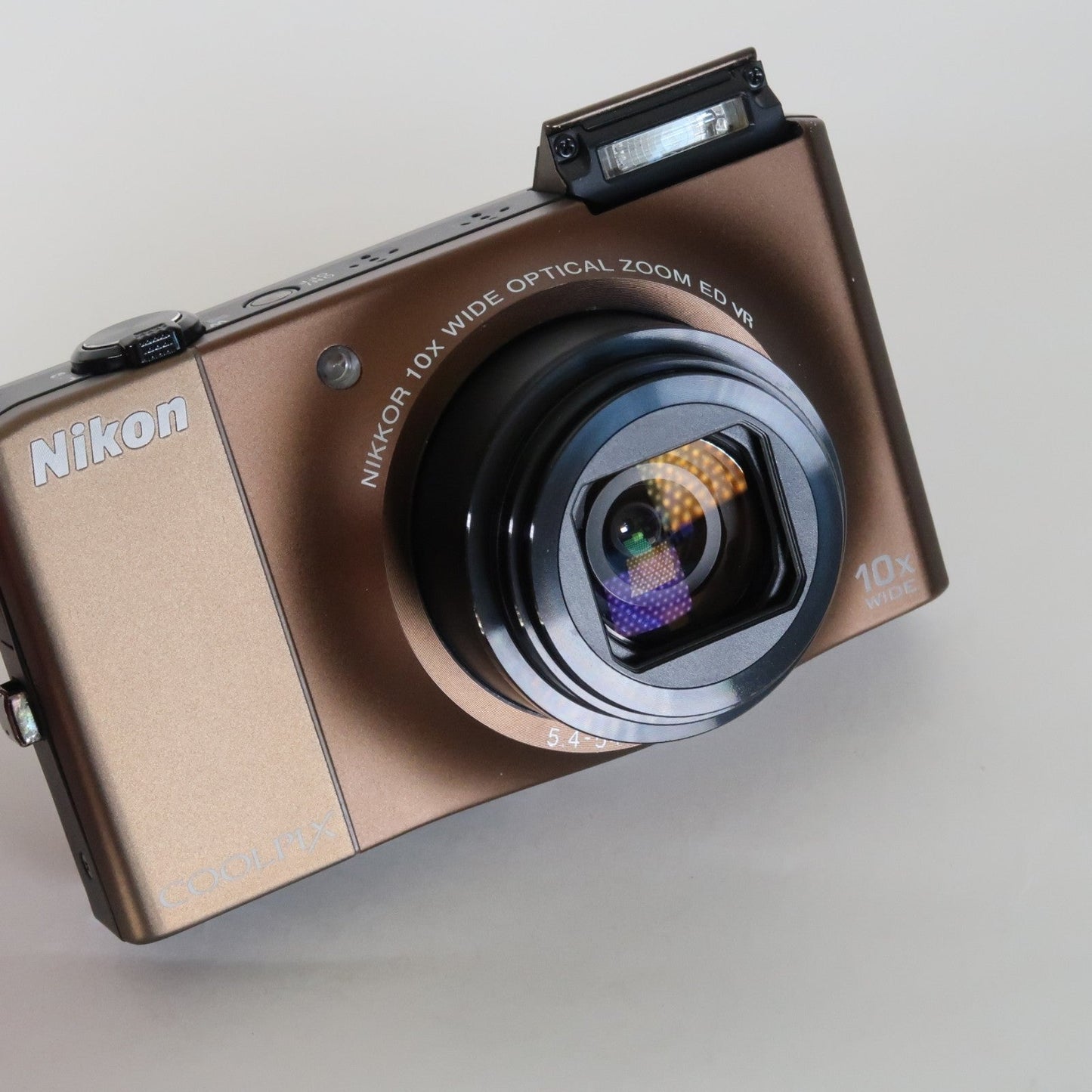 Nikon Coolpix S8000 14MP Digital Camera – Brown – 10x Zoom + Charger + Case