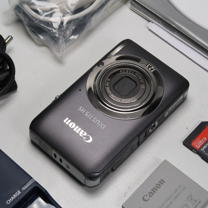 Canon IXUS 105 / SD1300 IS + Nikon Coolpix S3600 + Canon IXUS 115 + Canon IXY 110F – Camera Bundle