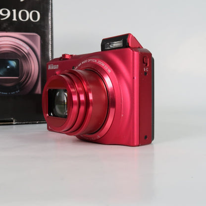 Nikon Coolpix S9100 12.1MP 18x Digital Camera Red, Case, SD Card – Very Good