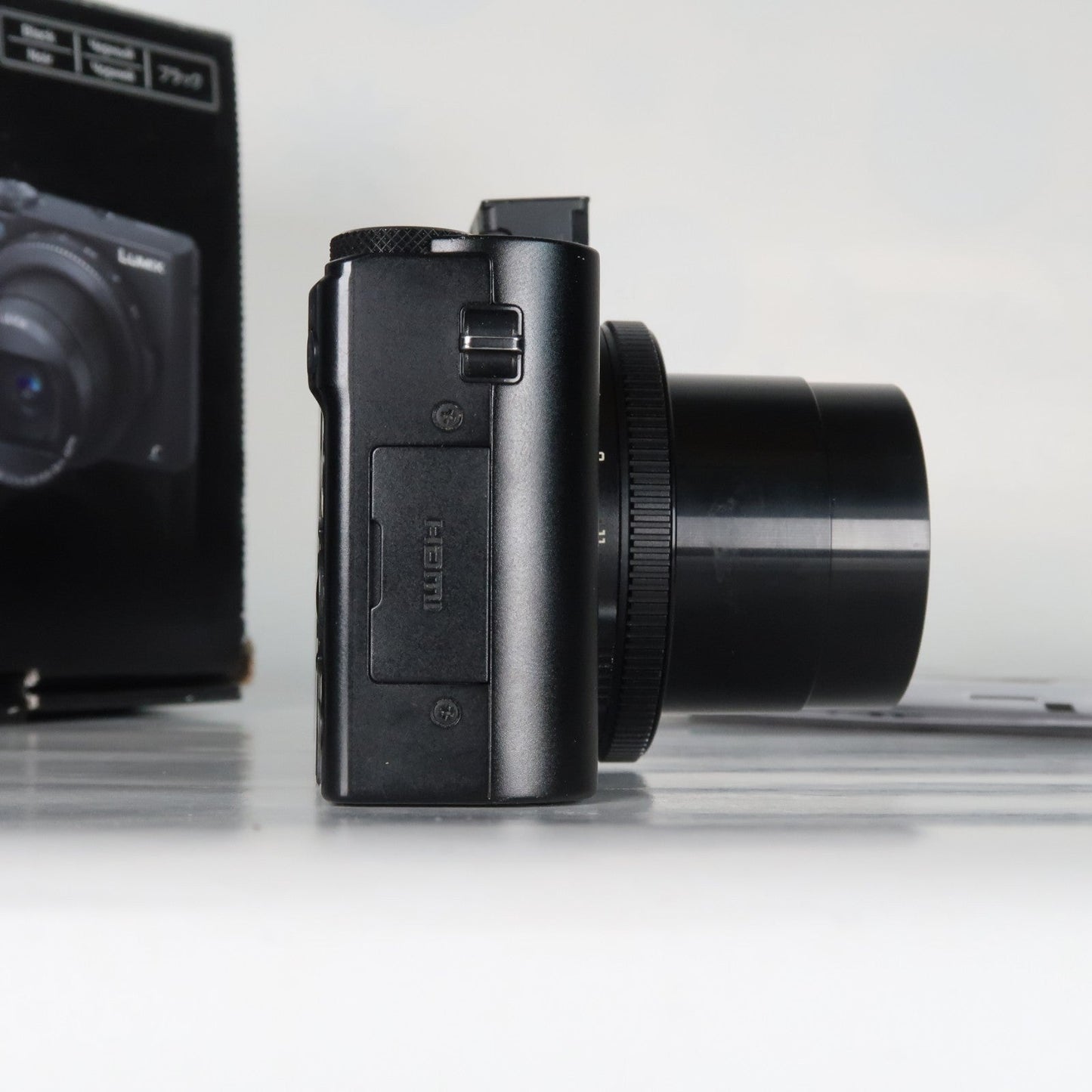 Panasonic Lumix DMC-LX15 Digital Camera – Black – Original Packaging, SD Card 32GB