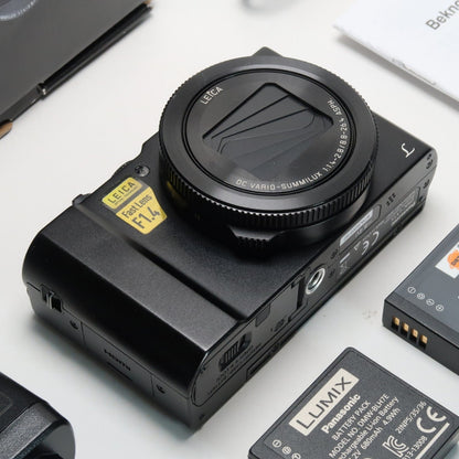 Panasonic Lumix DMC-LX15 Digital Camera – Black – Original Packaging, SD Card 32GB