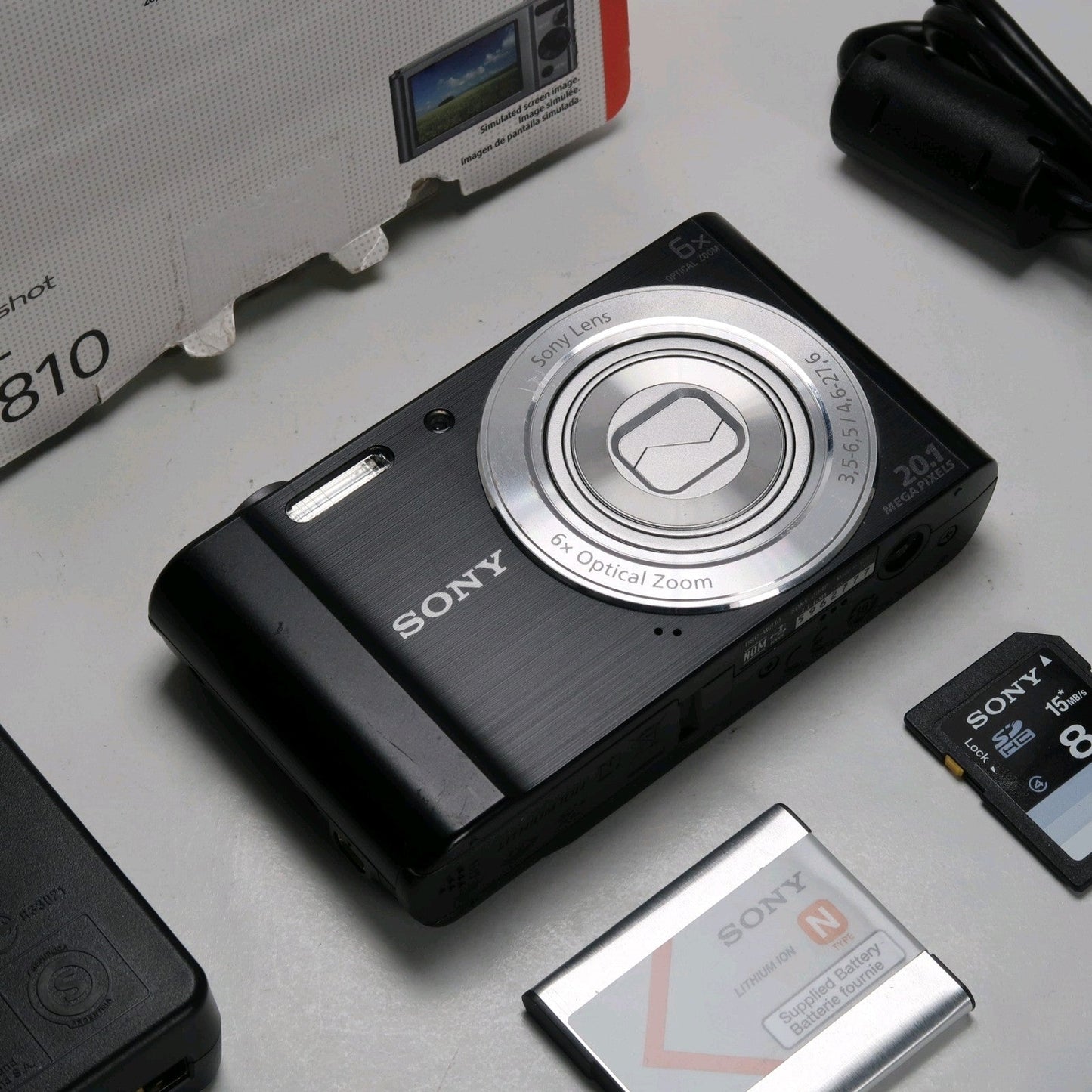 Bundle Digital Camera – Canon IXUS 185 + Sony Cyber-shot DSC-W810