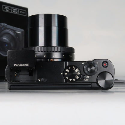 Panasonic Lumix DMC-LX15 Digital Camera – Black – Original Packaging, SD Card 32GB