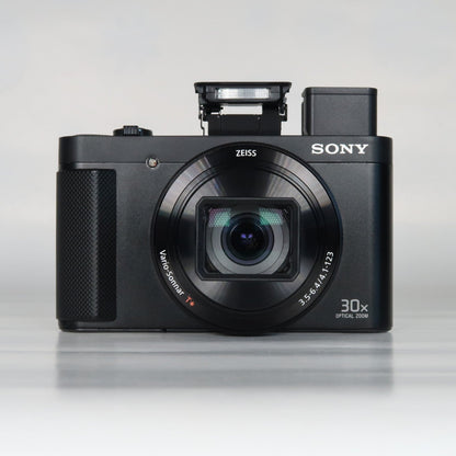 Sony Cyber-shot DSC-HX90V 18.2MP Digital Camera – Original Packaging – Excellent