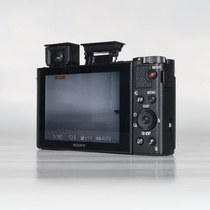 Sony Cyber-shot DSC-HX90V 18.2MP Digital Camera – Original Packaging – Excellent