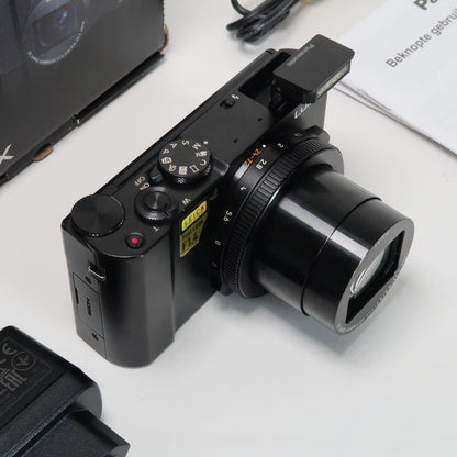 Panasonic Lumix DMC-LX15 Digital Camera – Black – Original Packaging + 32GB SD Card