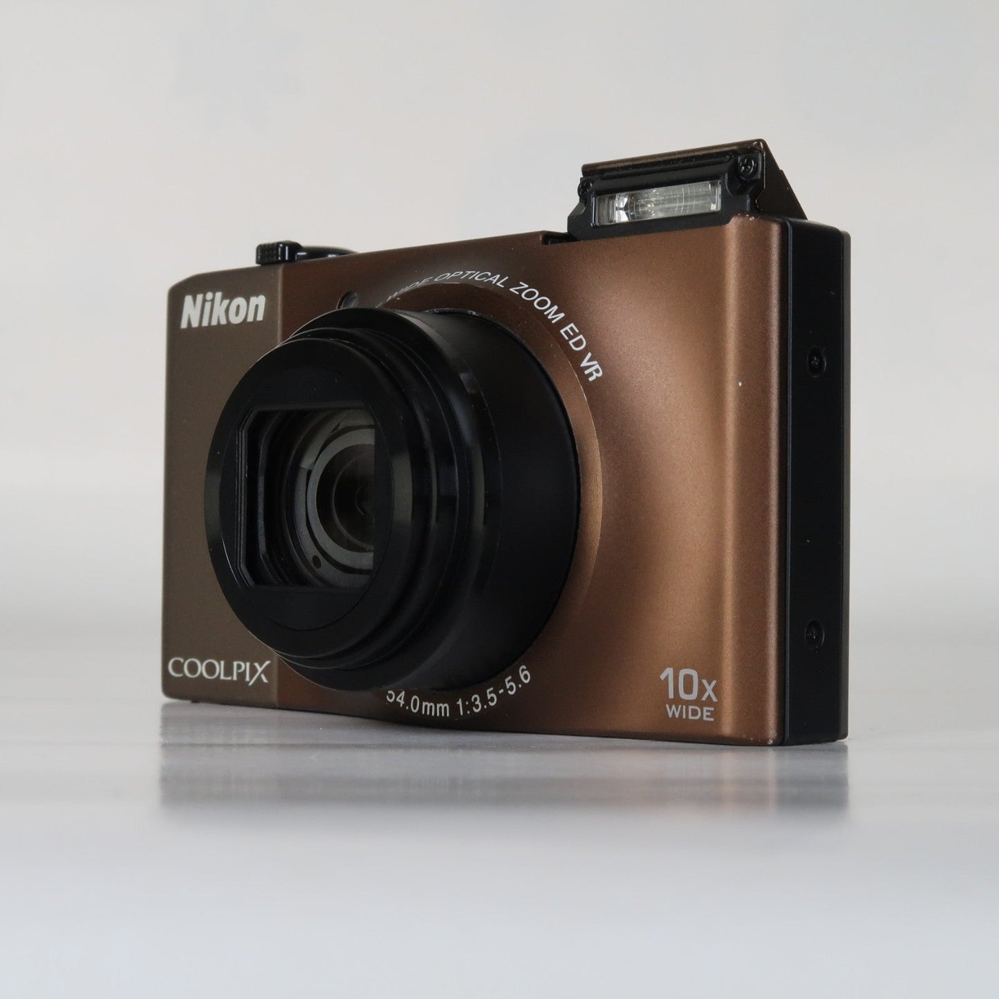 Nikon Coolpix S8000 14MP Digital Camera – Brown – 10x Zoom + Charger + Case