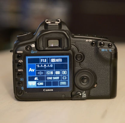 Canon EOS 5D Mark II dslr with Canon EF 50mm f/1.8 STM Lens