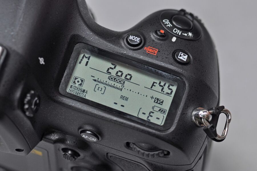 Nikon D4S 16.2MP Digital SLR Camera Body