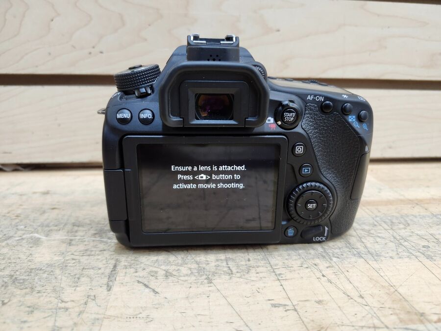 Canon EOS 80D with Canon Zoom Lens 18-55mm & 55-250mm + Accessories